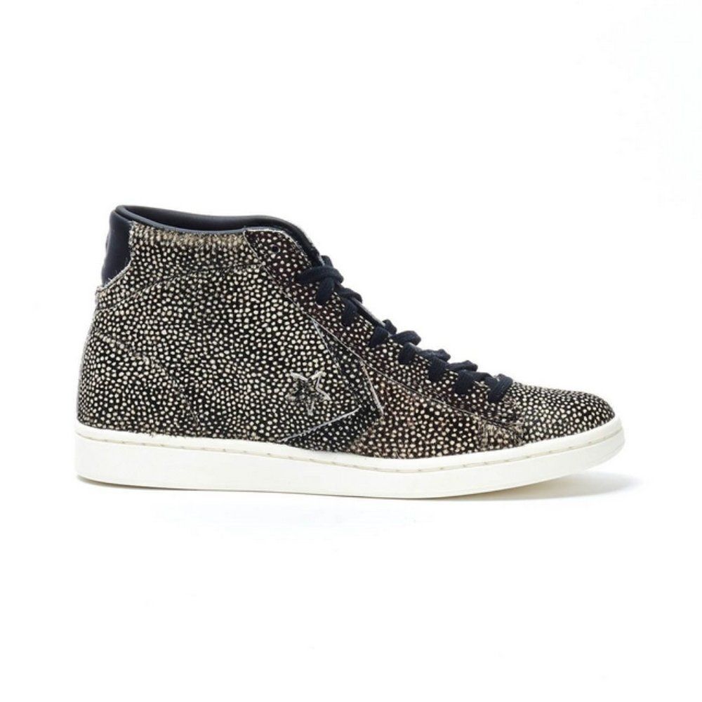 CONVERSE Sz. 7.5 PL LP MID PONY HAIR SNEAKERS